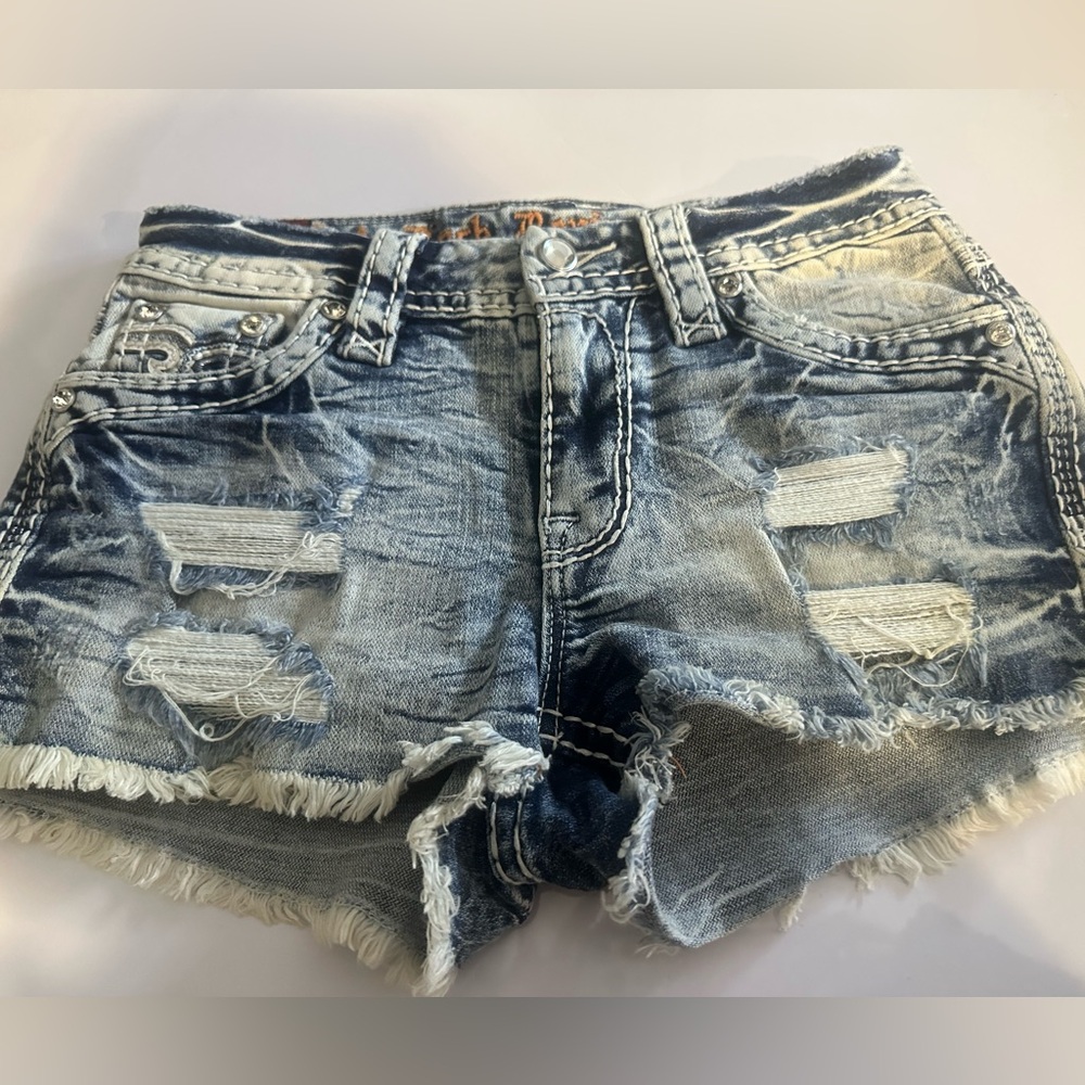 Rock Revival Distressed Mid-Rise Rhinestone Cut-Off Shorts – Size 25 (EUC) ❤️
